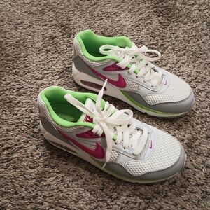 Air Nike Women's' White, Pink, and Green Sneakers